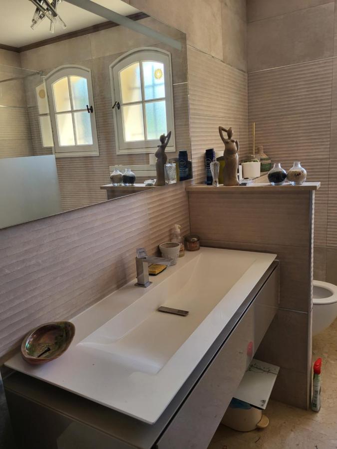 Villa Gitedelea โอบิยอง ภายนอก รูปภาพ